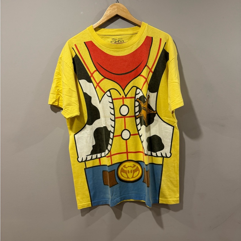 Vtg. Disney Pixar Toy Story Woody Sheriff Costume T-Shirt